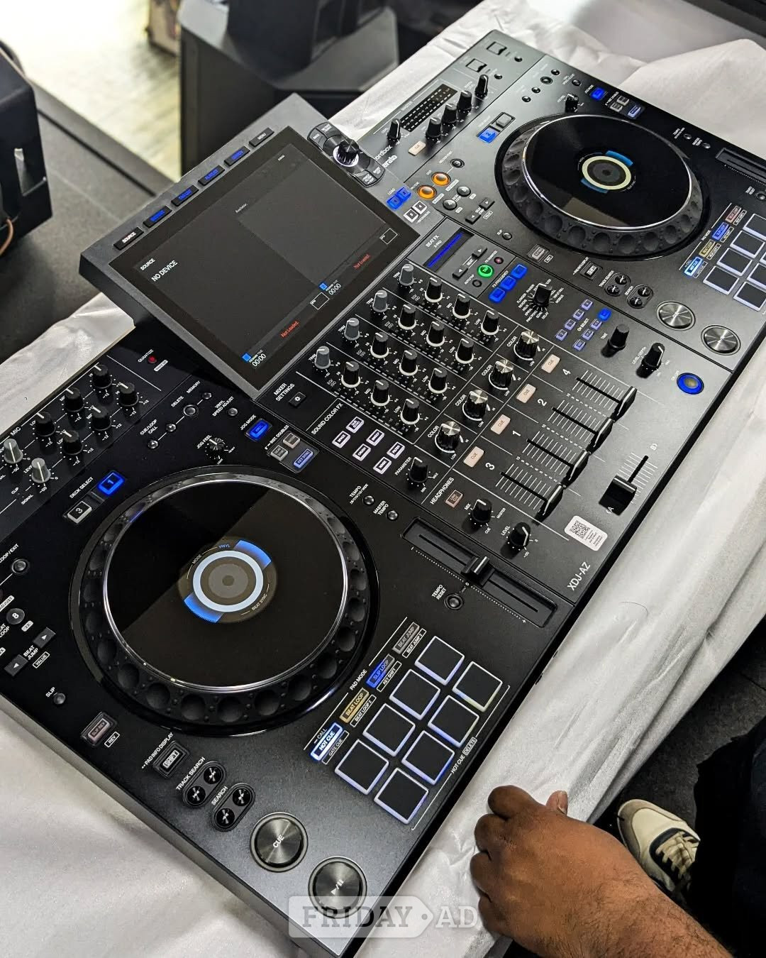 AlphaTheta XDJ-AZ, Pioneer OPUS-QUAD, Pioneer XDJ-RX3, XDJ-XZ