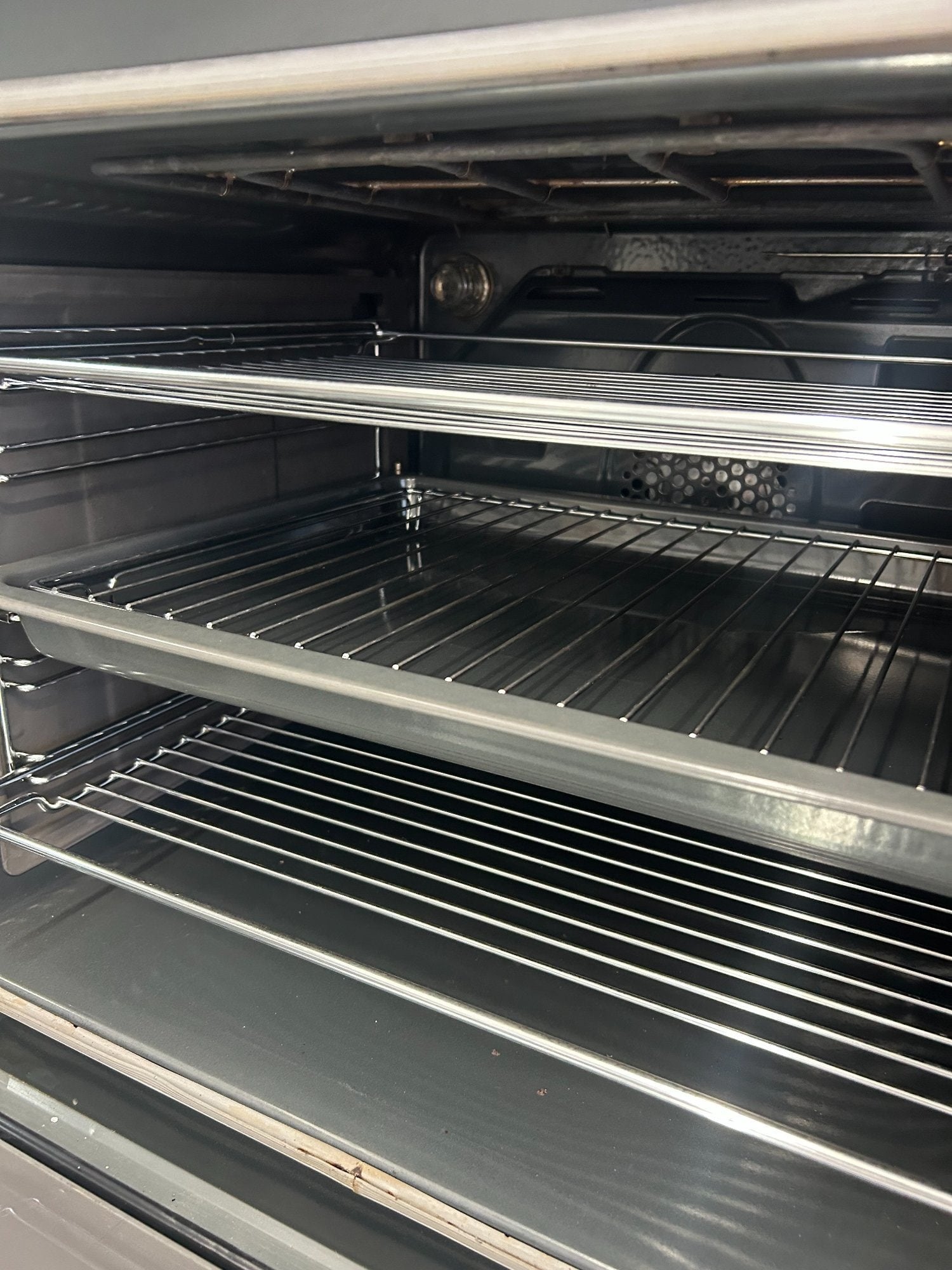 St. Leonards-On-Sea BLOMBERG BUILT IN SINGLE OVEN