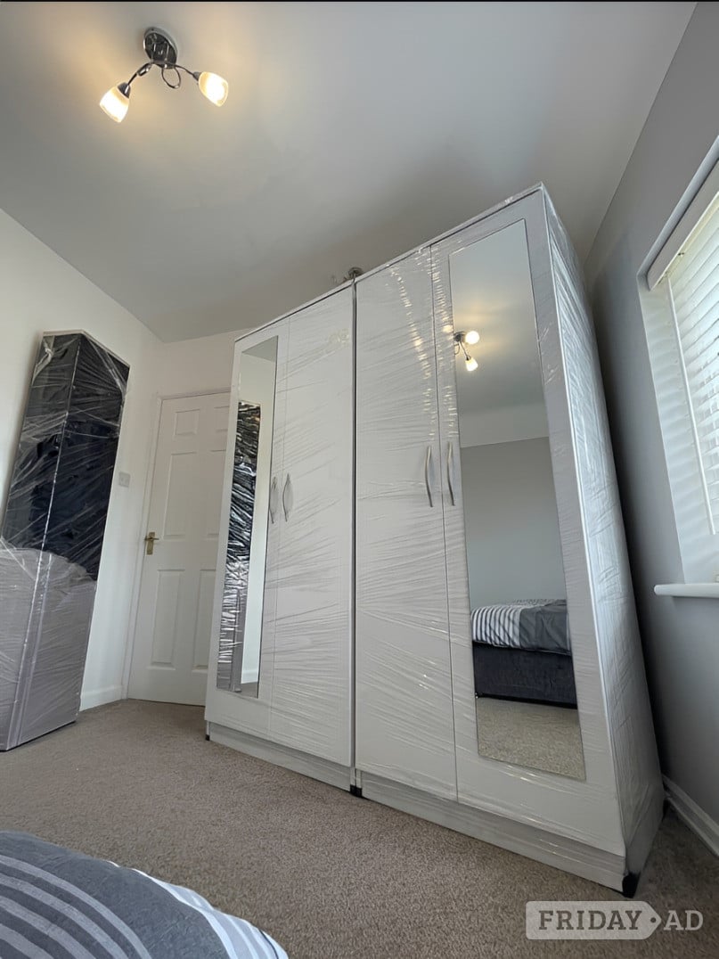 Nuneaton  White , Sturdy Large Wardrobe - Pair Of Double Door Wardrobe - B