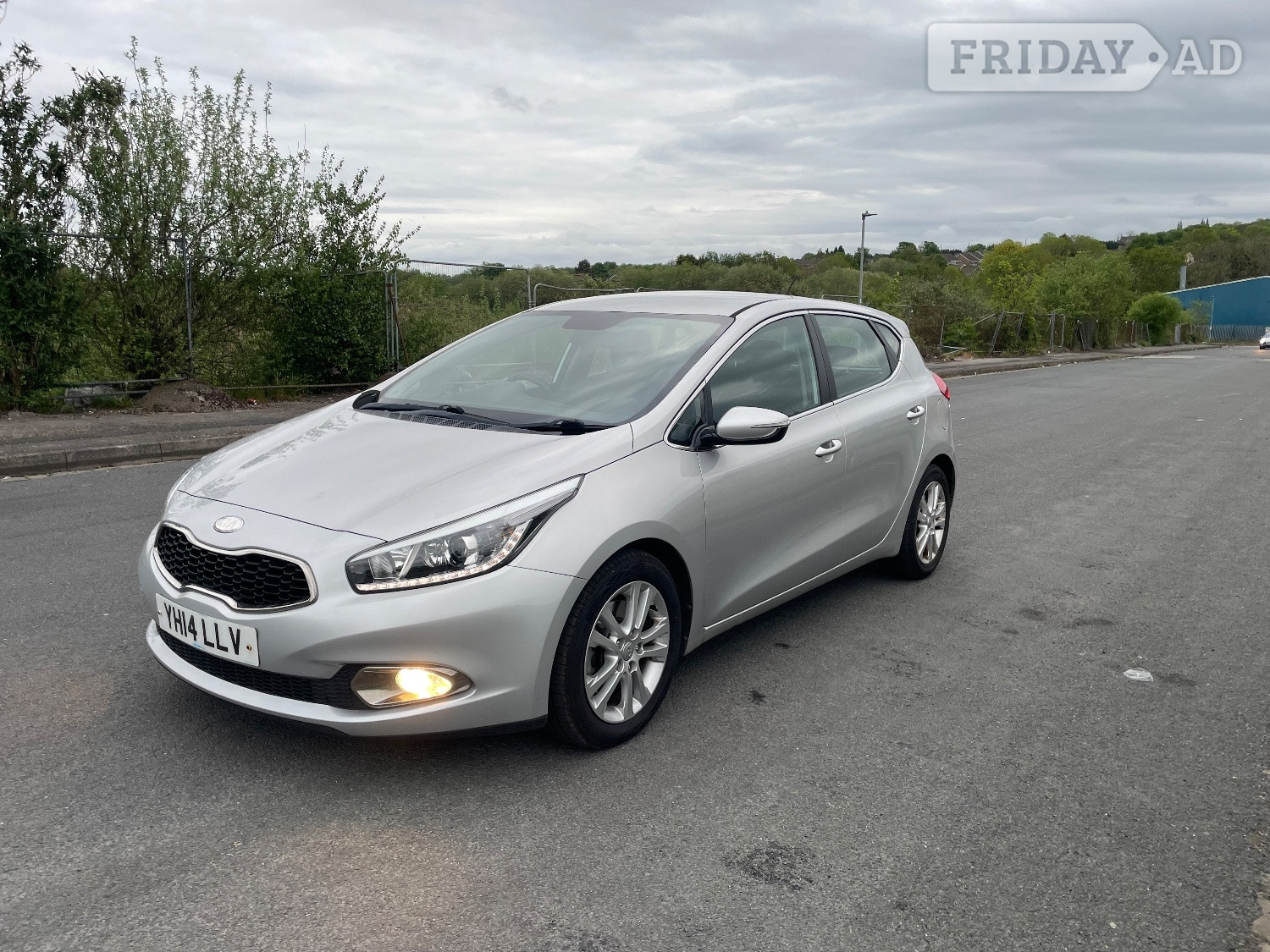 [ berth ]Kia Ceed