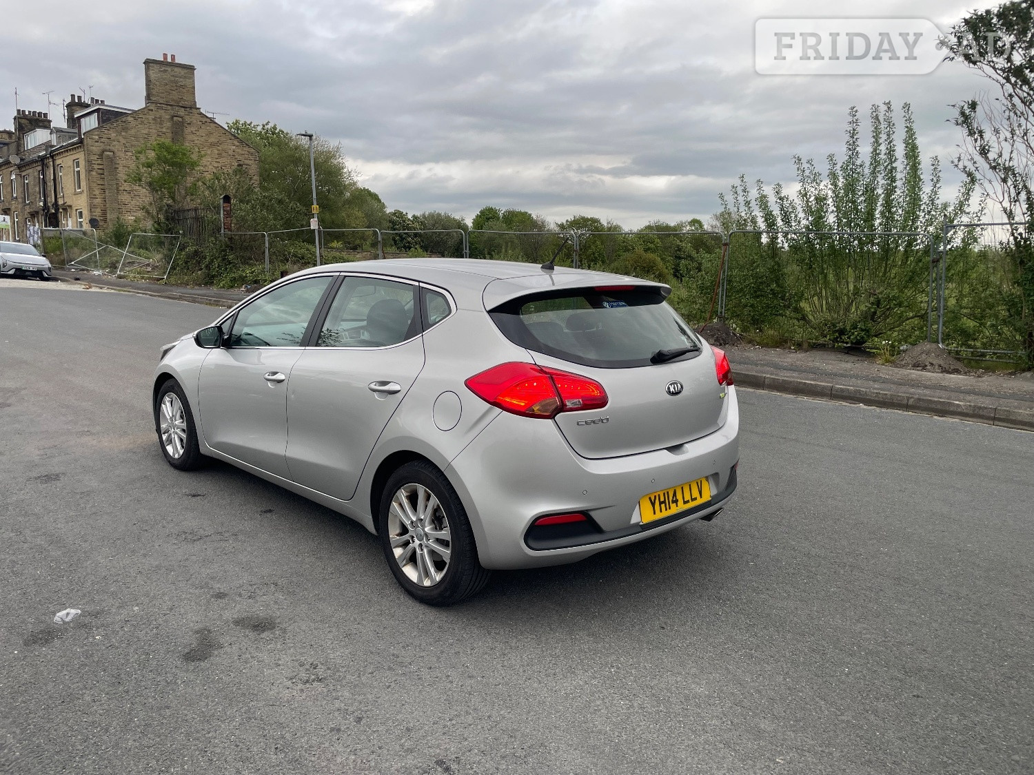 KIA CEED 2 1.6 CRDI Ecodynamics stop/start 5DR hatchback - Cars