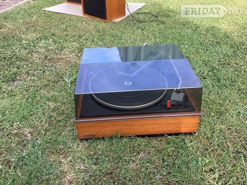 1970’s  Stereo System.  Speakers, Stereo Amp and record deck