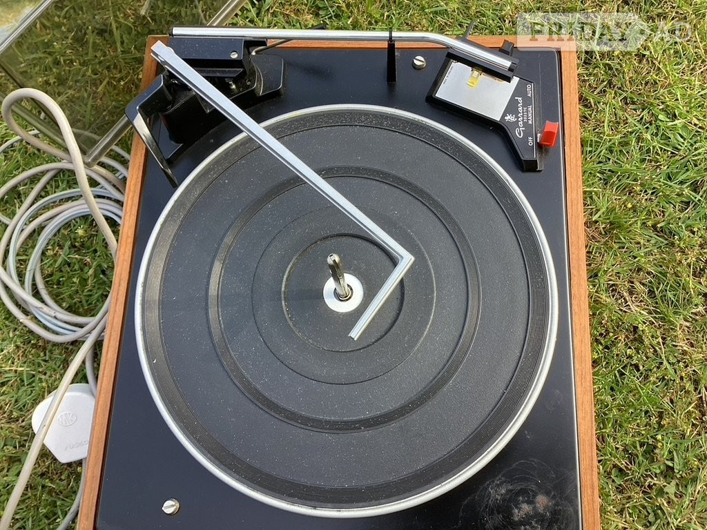 1970’s  Stereo System.  Speakers, Stereo Amp and record deck - Tv, Audio & Cameras in Southampton