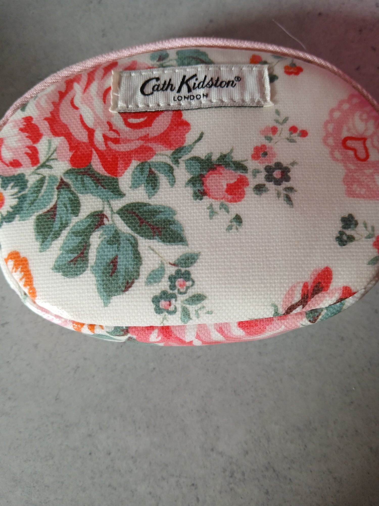Tunbridge Wells Genuine mk bag and purse and cath kidson coin purse and 2 keyring