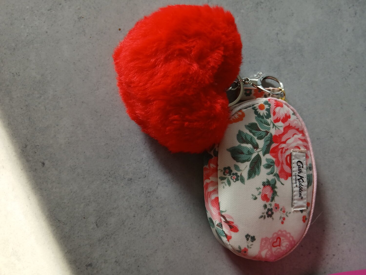 Genuine mk bag and purse and cath kidson coin purse and 2 keyring - Clothing, Footwear & Accessories in Tunbridge Wells