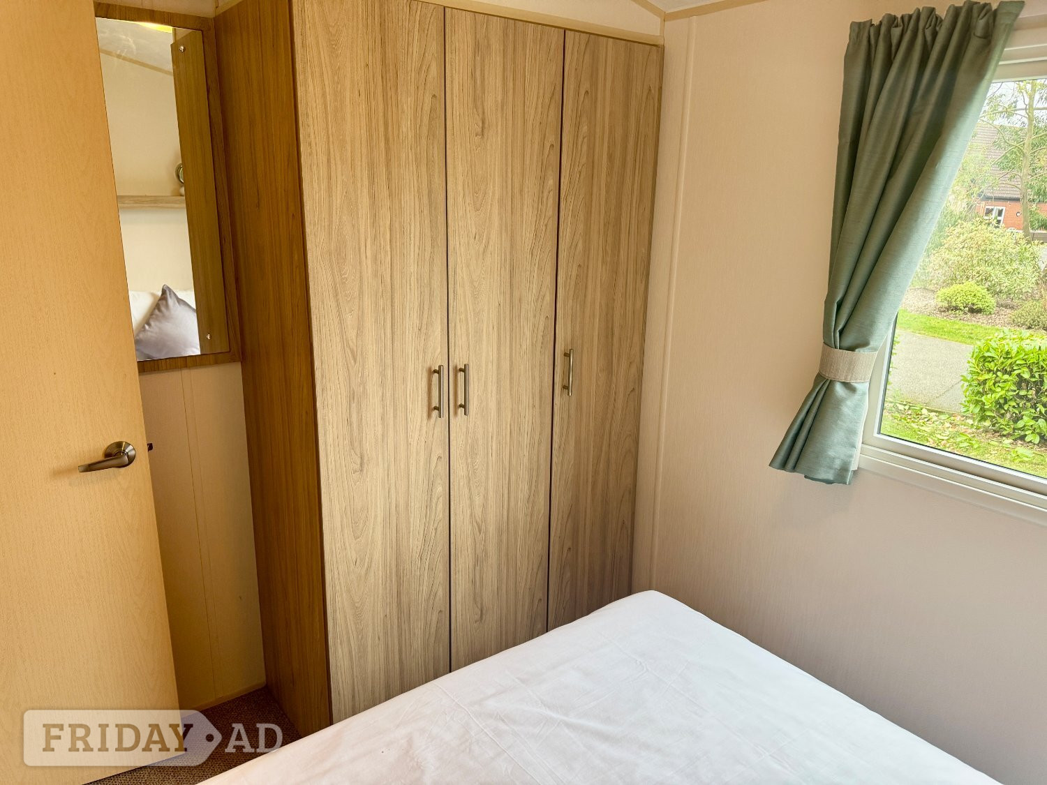willerby mobile home 2013 - Holiday Homes