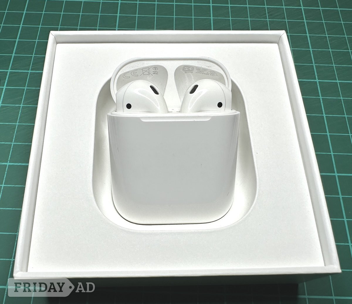 Apple AirPods 2nd Generation MV7N2ZM - Phones & Accessories in Hastings