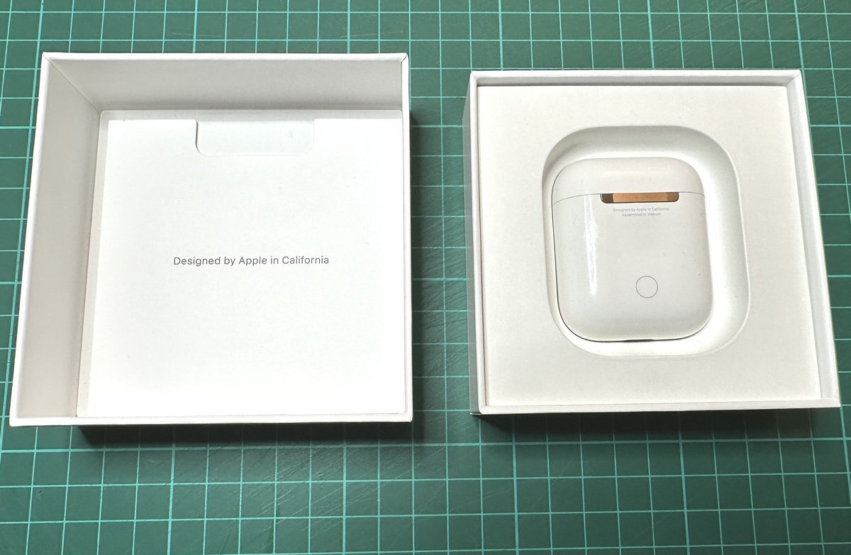 Apple AirPods 2nd Generation MV7N2ZM