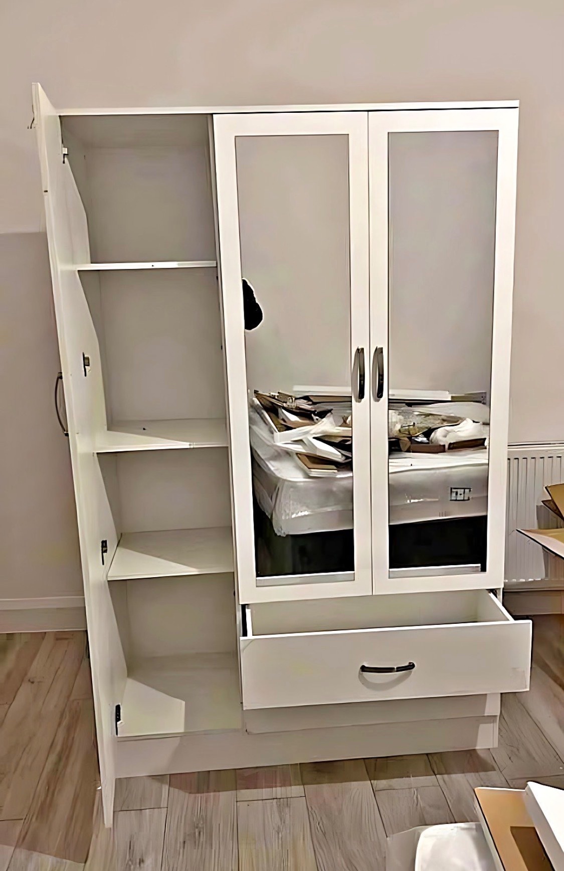 Brighton     Stylish Wardrobe – Upgrade Your Bedroom Today