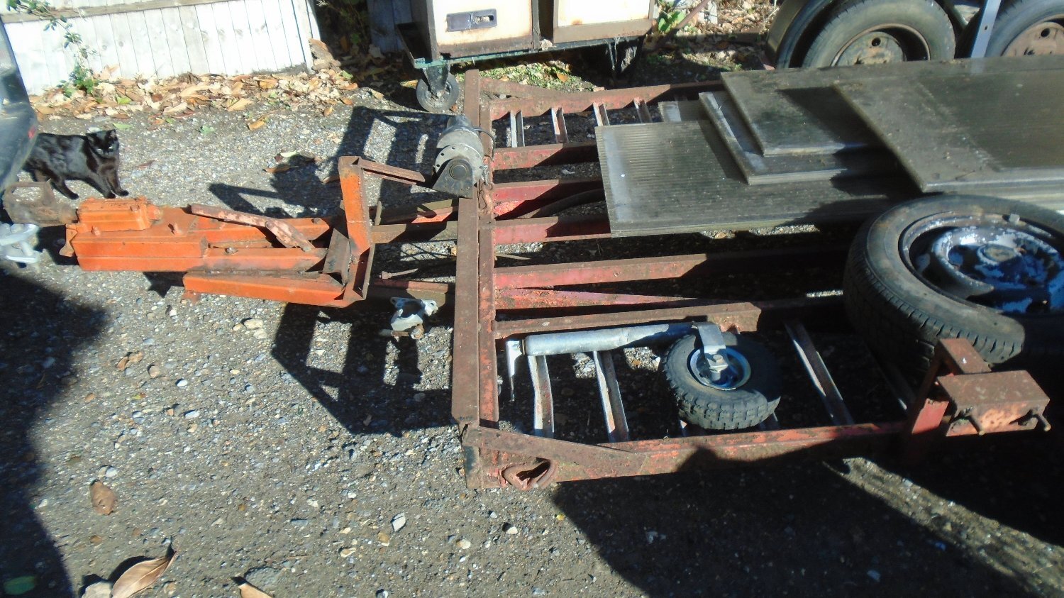 Car Traailer 16 ft bed 6ft wide between wheels With winch - Trailers & Horseboxes in Reading