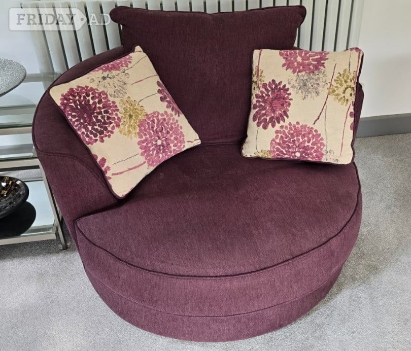 Swivel 1.5 Burgundy Love Chair in Worthing