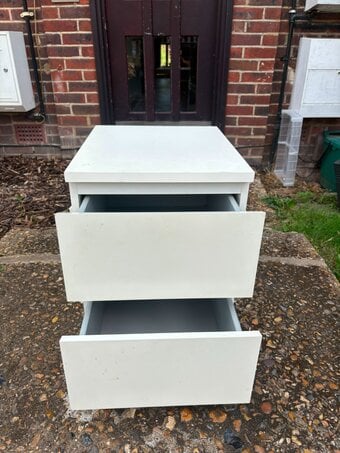 2x side table for £50