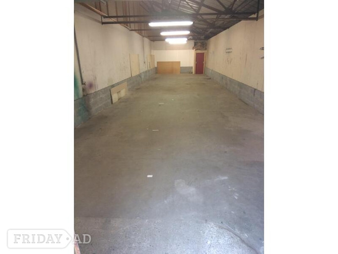 WORKSHOPS & STORAGE NEWHAVEN - Commercial Properties