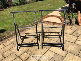 SET OF 2 ADJUSTABLE TELESCOPIC BUILDERS TRESTLES, HEAVY DUTY.