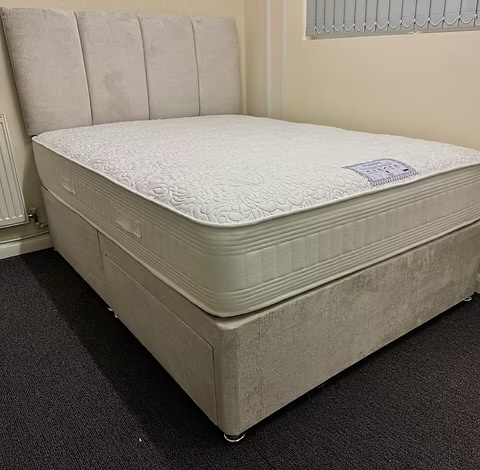 Rotherham SUPER KING -DIAMOND 1000 POCKET MATTRESS WITH BASE & HEADBOARDS 