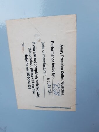 Avery precision cutter / Guillotine 