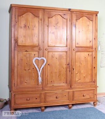 UK Delivery - Large Pine Triple Farmhouse Wardrobe With 3 Drawers