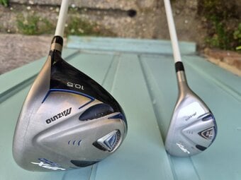 Mizuno JPX800 Driver, 22% hybrid and headcovers