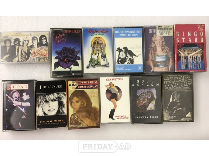 292 Music Cassette Tapes in Aylesbury