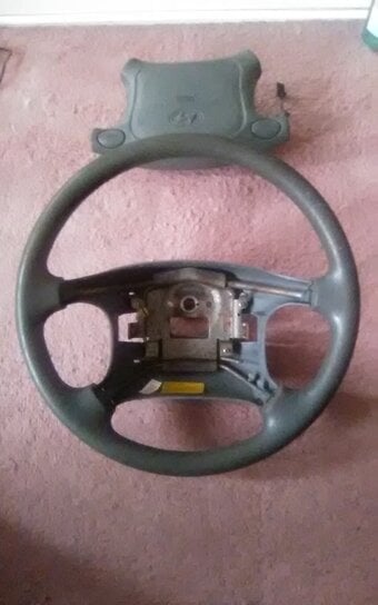 Breaking Blue Hyundai ATOZ+ 1.0 2000 - STEERING WHEEL , CENTRE c/