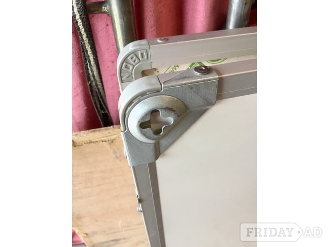 NOBO Display LEXAN SAFETY GLASS MR5  Dry Marker Board