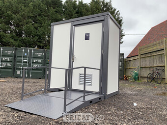 DISABLED TOILET UNIT PORTABLE WITH RAMP ACCESS 