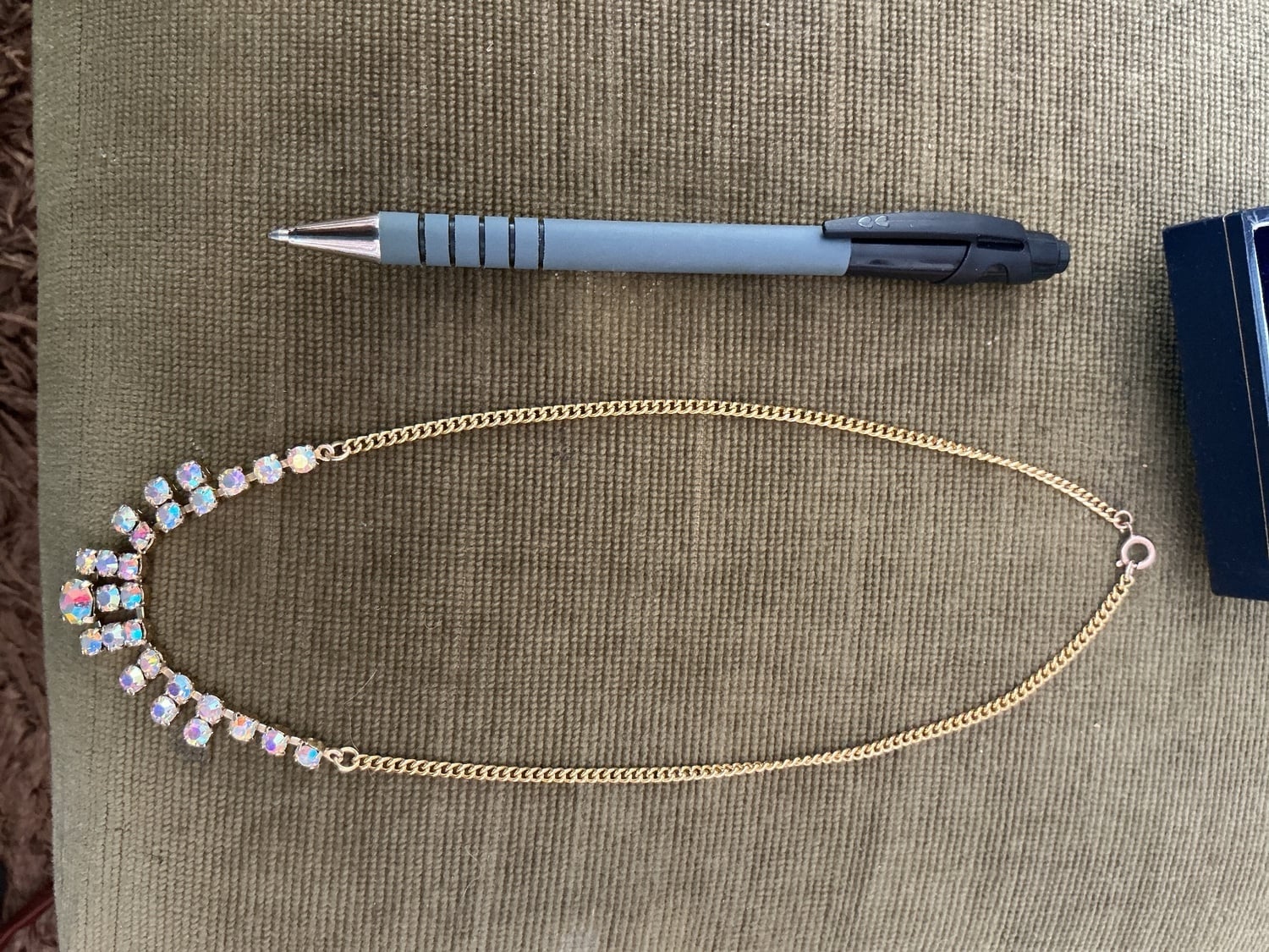 Beautiful multicoloured sparkle necklace