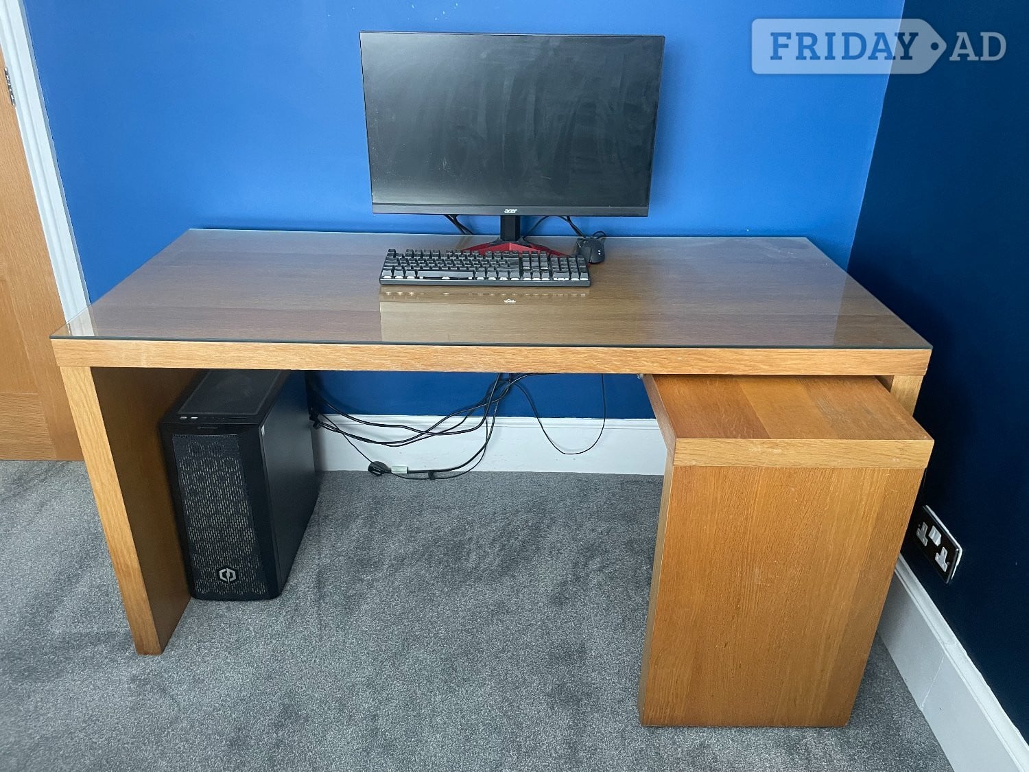 Solid Oak desk Ikea Jonas with glass top and additional pull out  in Shoreham-By-Sea