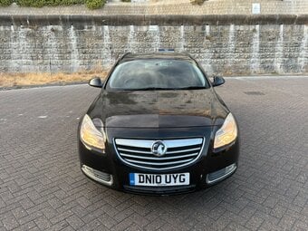 2010 Vauxhall Insignia SRi - New Years MOT - Estate - 2 Keys