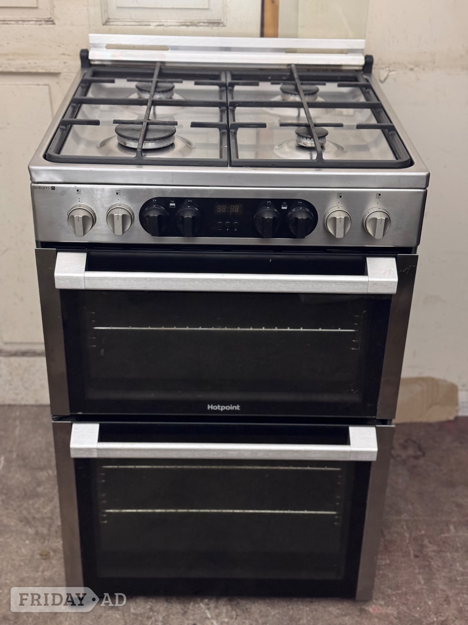 Hotpoint dual fuel gas cooker 60cm fsd black double oven 3 months - Home Appliances