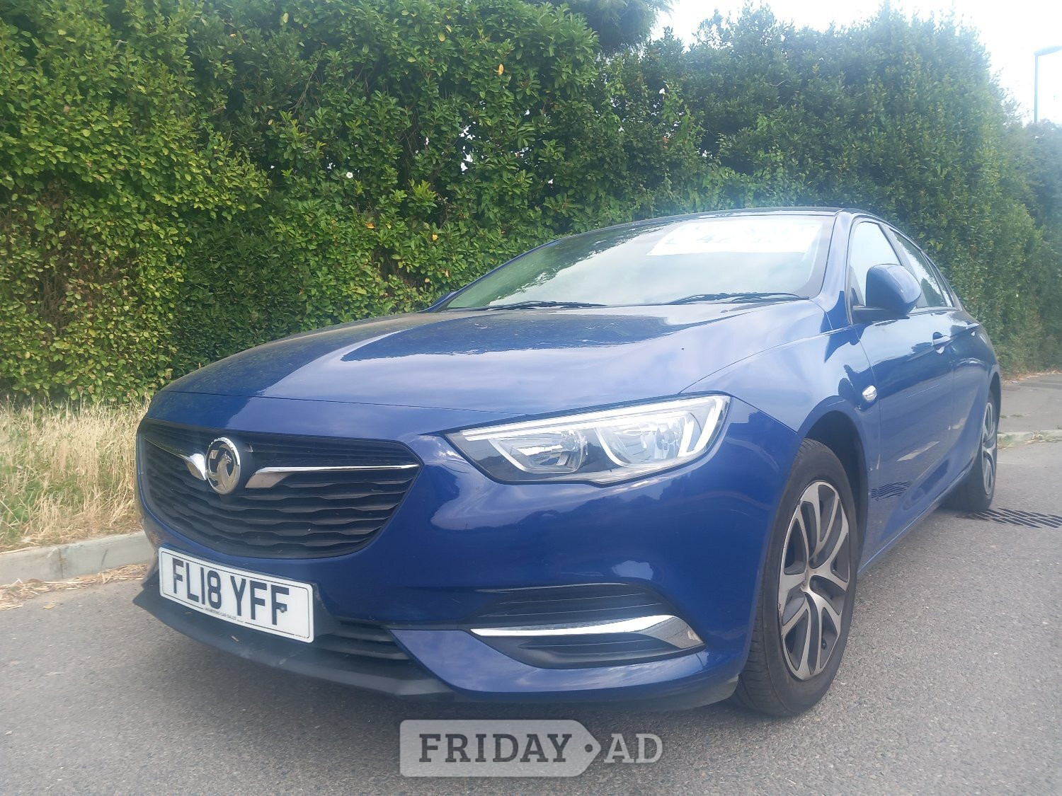 VAUXHALL INSIGINIA 2018 DIESEL 109194 MANUAL DARK BLUE in Arundel