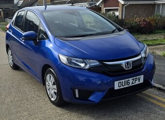 2016 Honda jazz 1.3 s automatic f/s/h