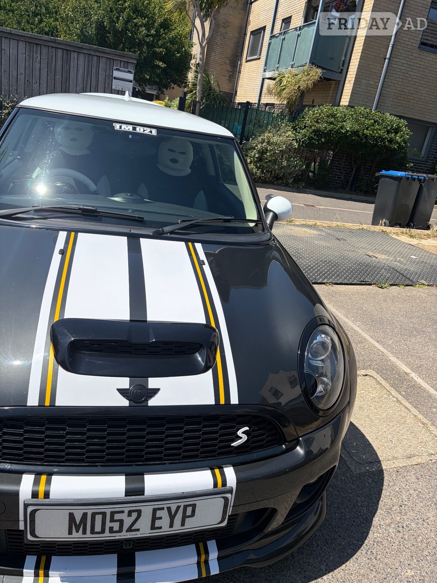 [ berth ]Mini Hatch