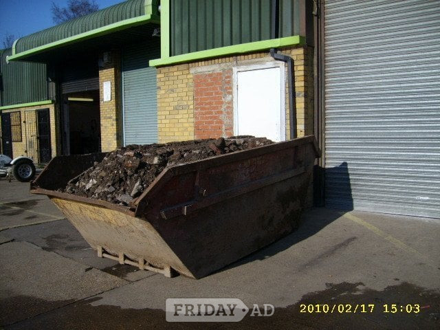 se163LF lowest UK 100sq m ground floor warehouse water electric