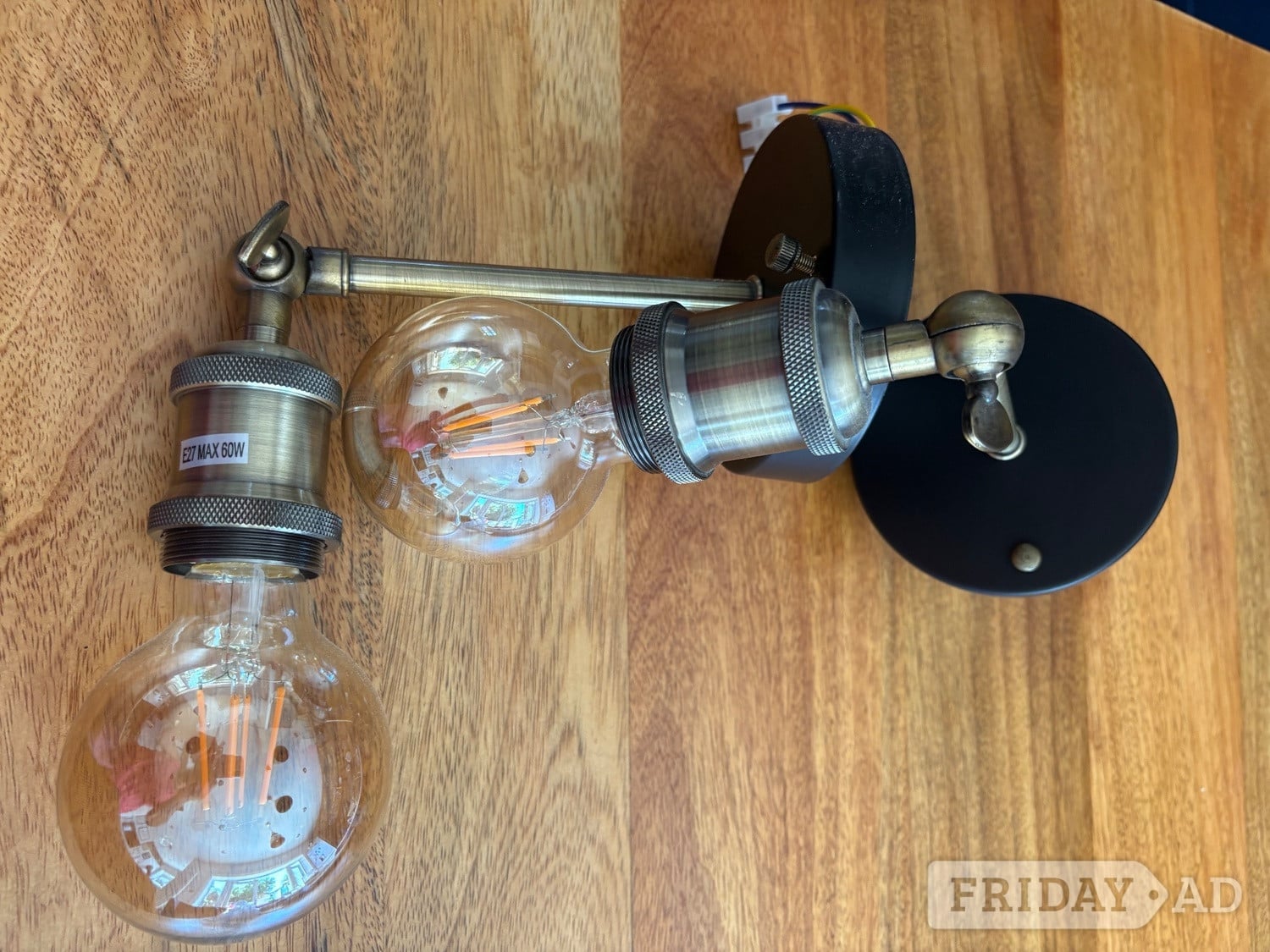 Wall lights (pair) inside with bulbs - Lighting in Worthing
