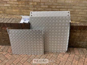 Adjustable threshold ramp