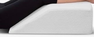 Leg elevation memory foam cushion