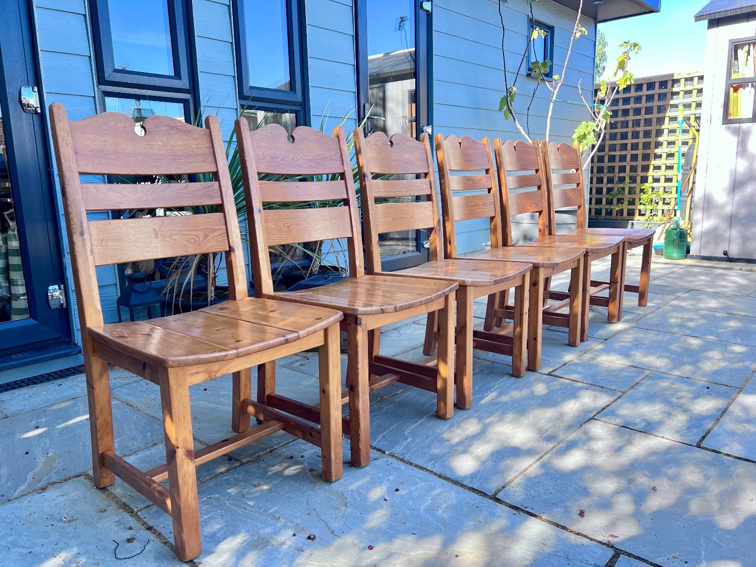 Bexhill-On-Sea Set of 6 Solid Pine Dining Chairs -£295