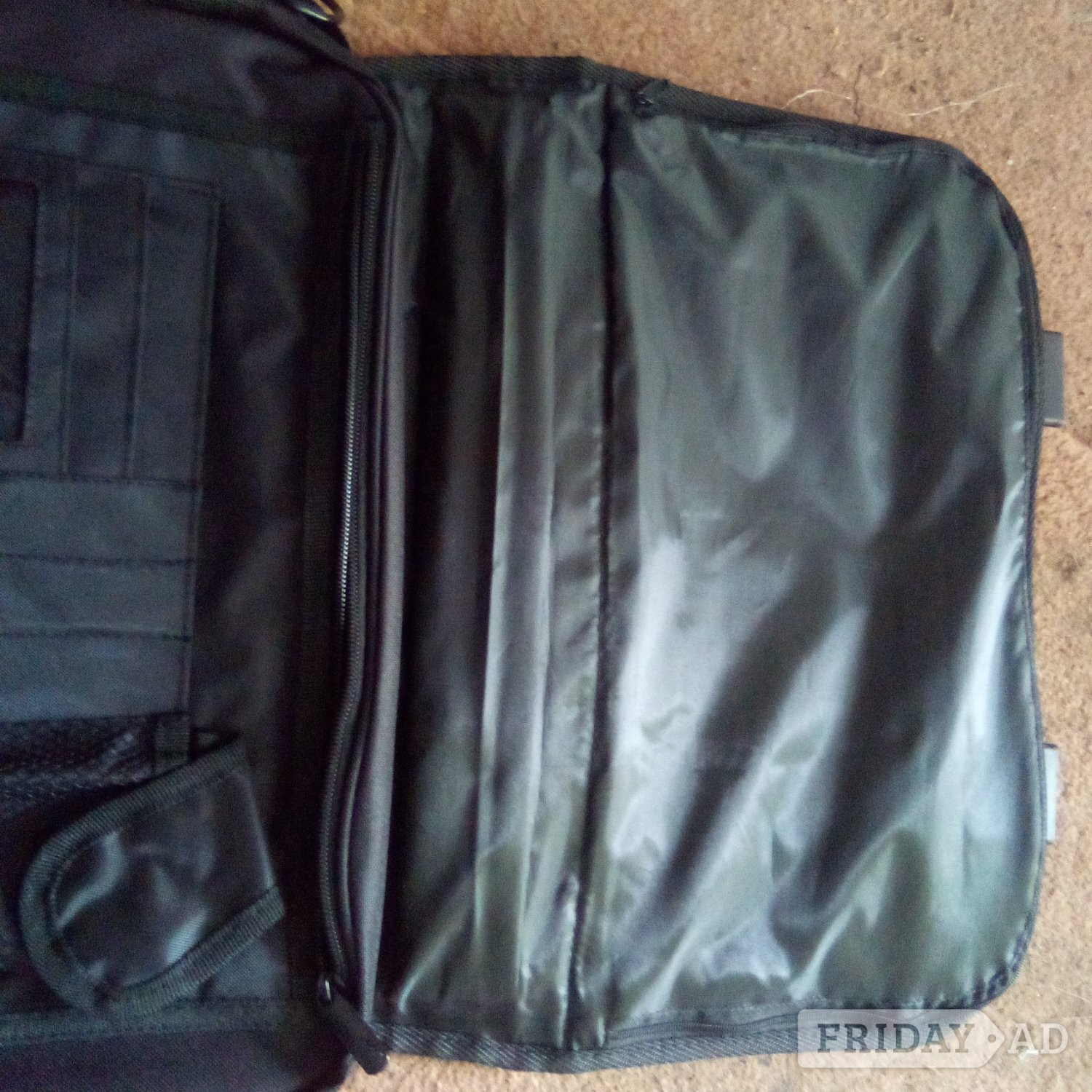Bag for laptop school or college lots of pockets unused - Bizarre Bazaar in St. Albans