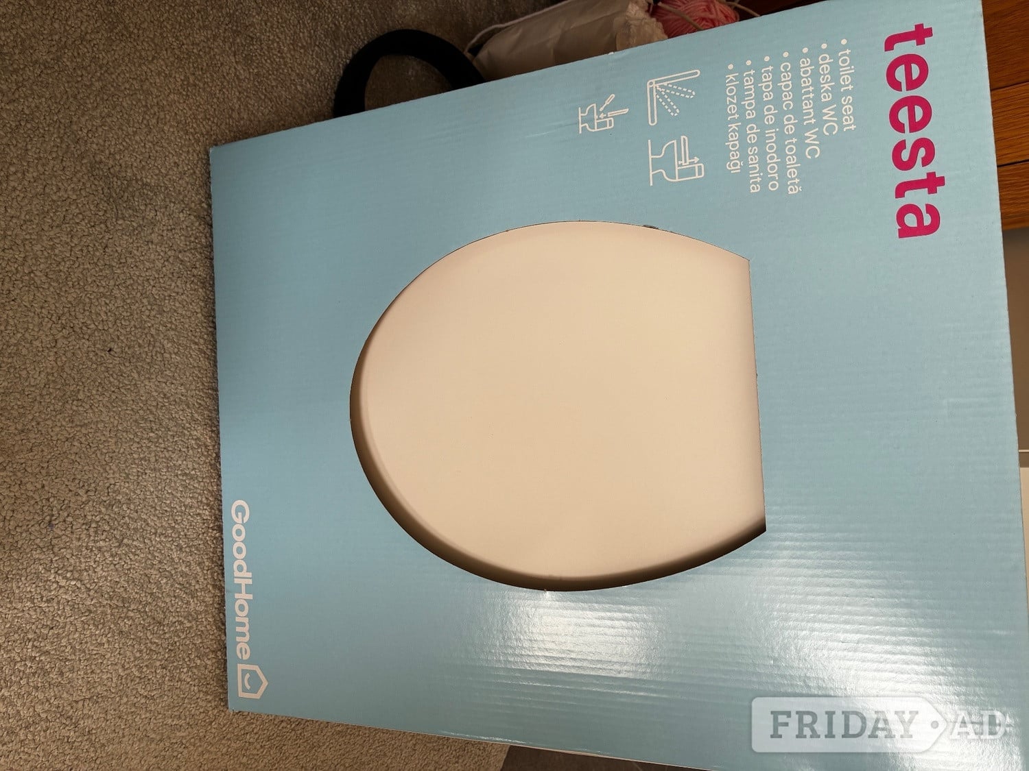    White Toilet seat 