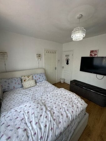 ✨Cozy Double Room Available For Female🎗