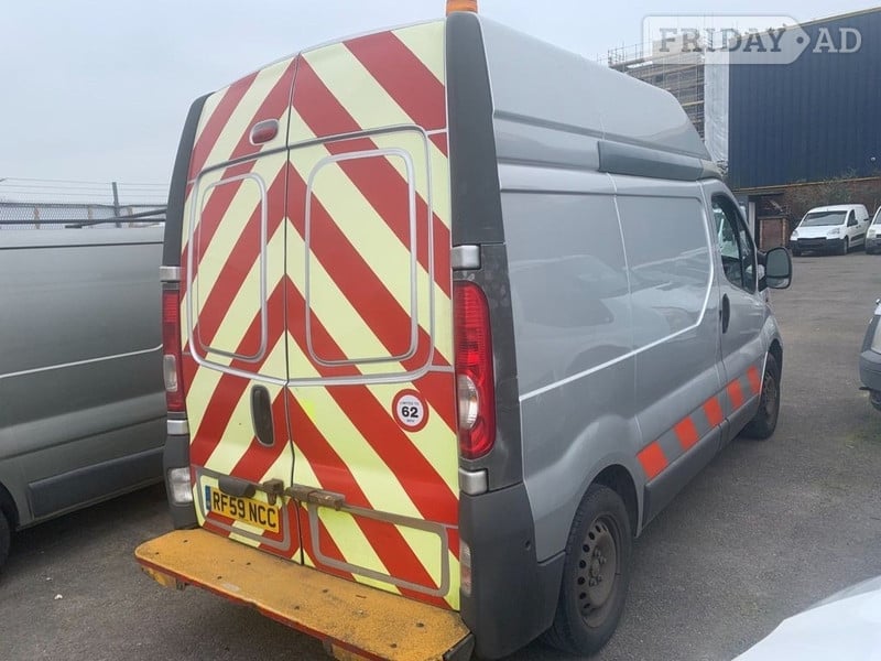 Vauxhall Vivaro 2010 - Vans & Commercial Vehicles