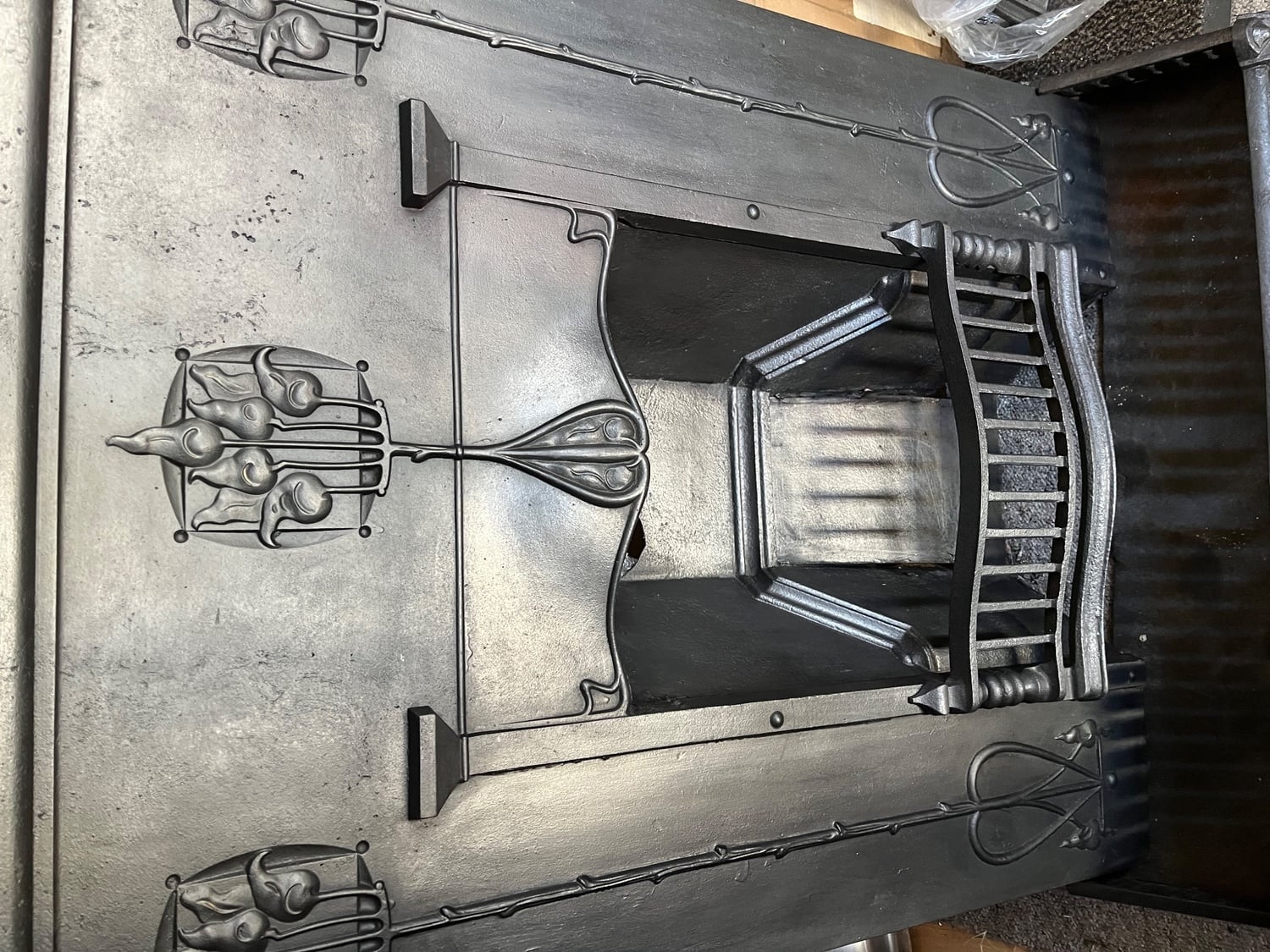 Victorian Rare  FIREPLACE F/GRATE Plus FENDER   + Firebricks