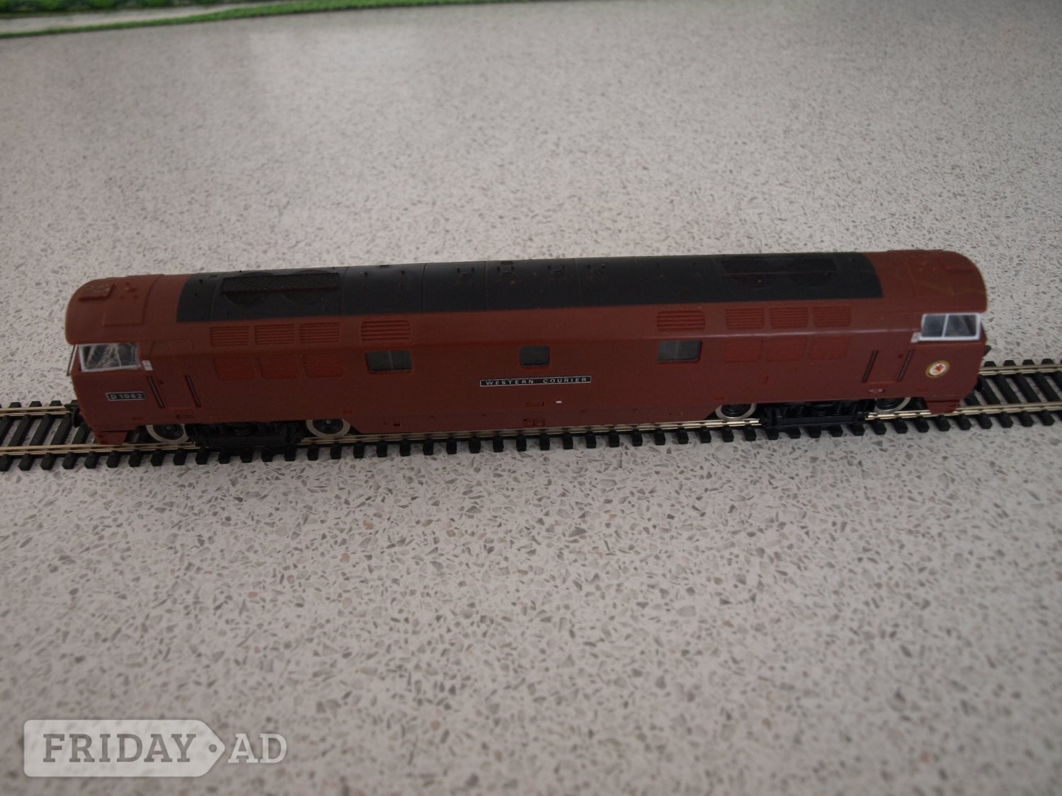 FREE TO COLLECTOR HORNBY LOCOMOTIVES plus other items and two twin controller - Hobbies & Leisure