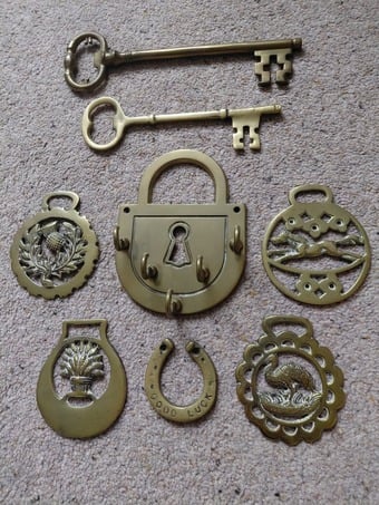 Brass Wall Decorative Collection