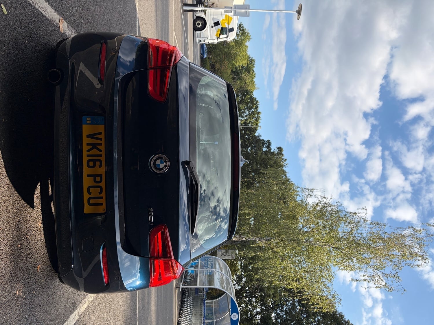 BMW, 1 SERIES, Hatchback, 2016, Semi-Auto, 1499 (cc), 5 doors - Cars in Crawley