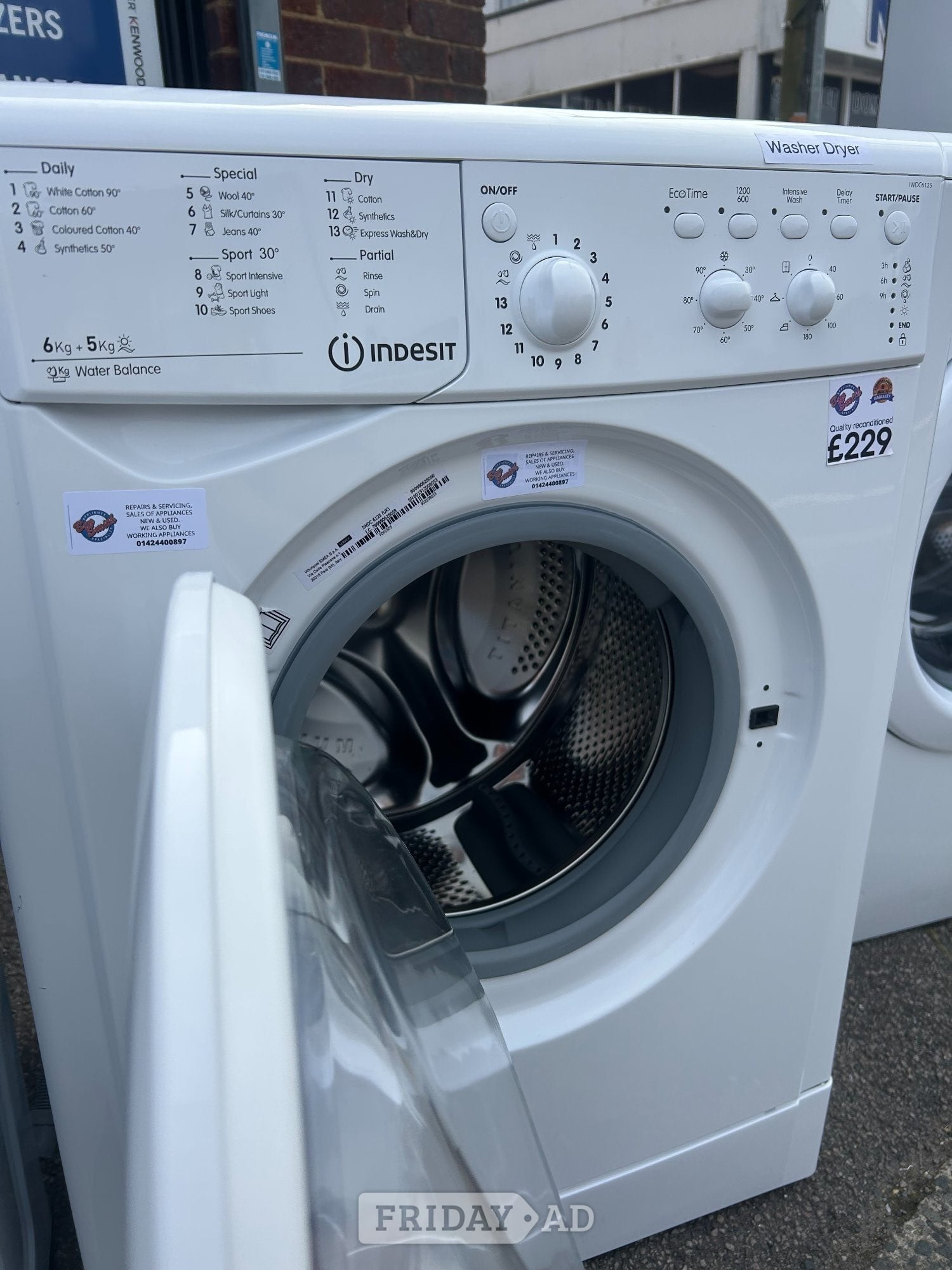 INDESIT- WASHER/DRYER 6KG - Home Appliances in St. Leonards-On-Sea