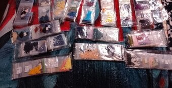 Diamond art trays and loads of spare diamonds 