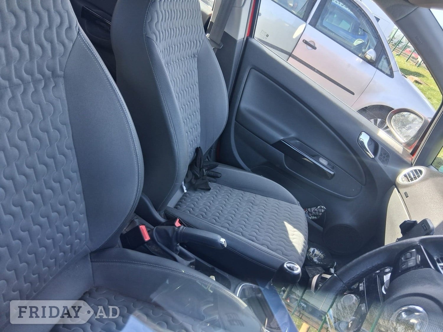 [ berth ]Vauxhall Corsa