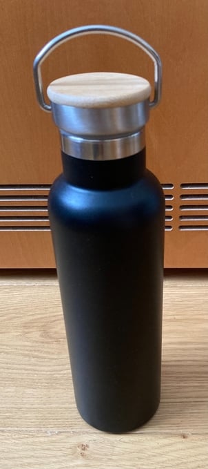 Insulated Stainless Steel Drinks Bottle, 750 ml. - Black